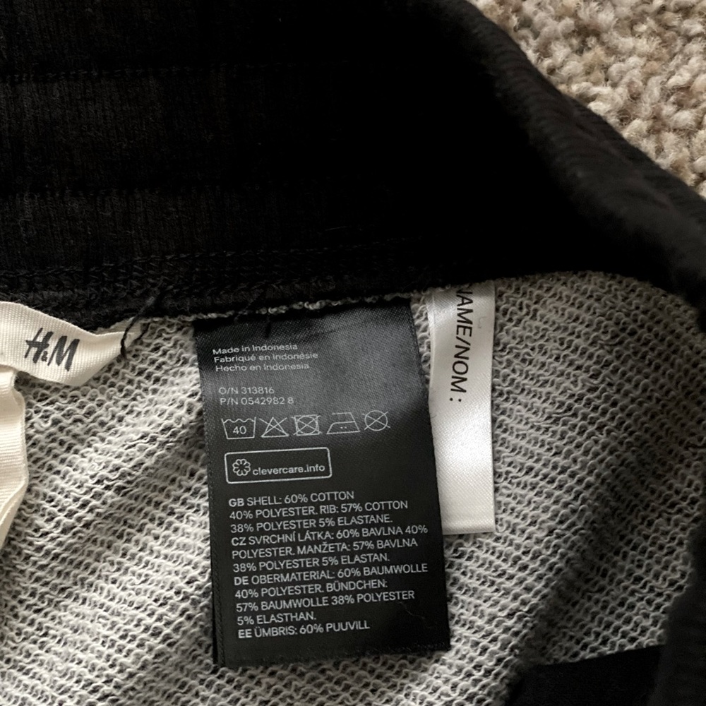 H&M - Picture 4 of 5